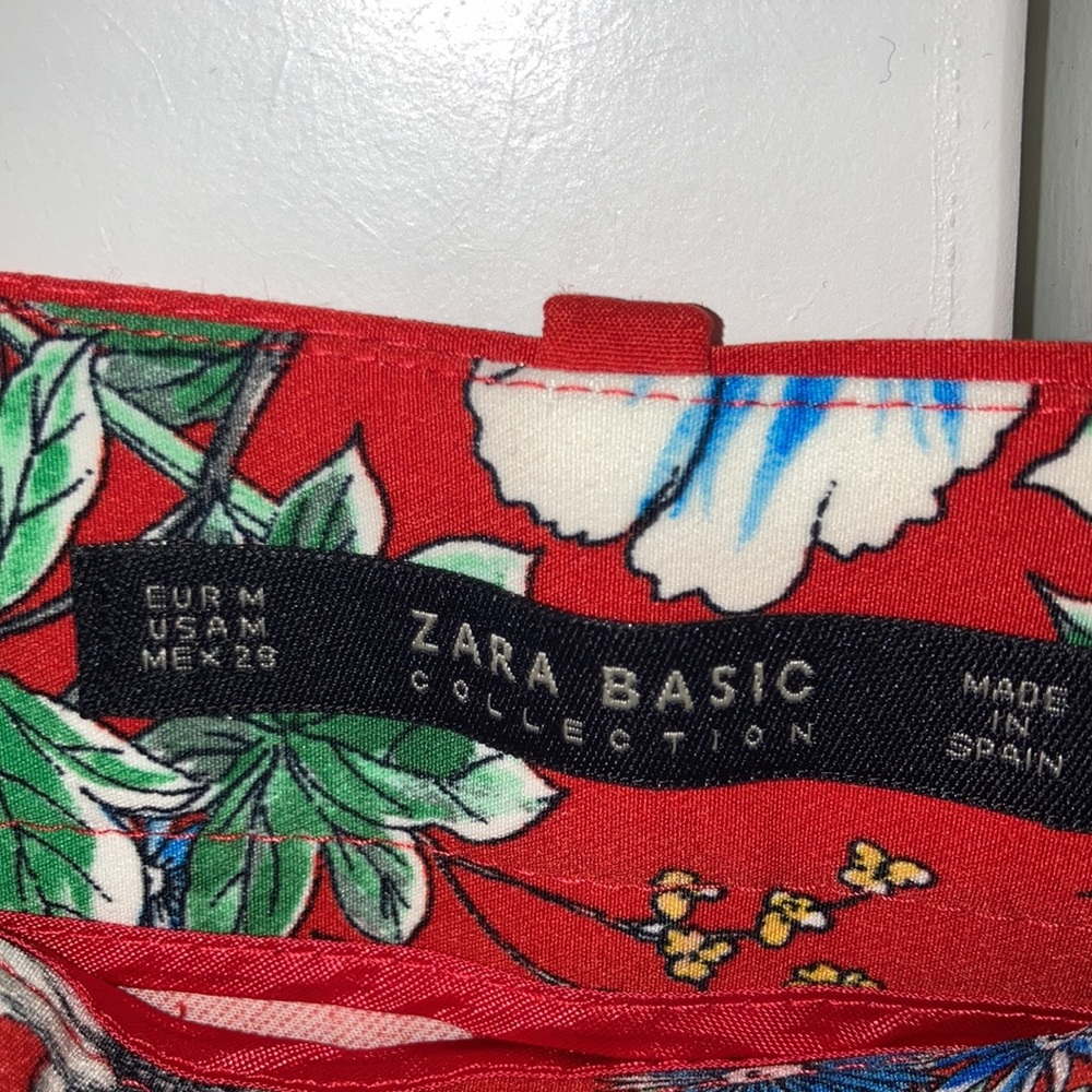 Zara Basic Collection Red Floral Pants - image 3